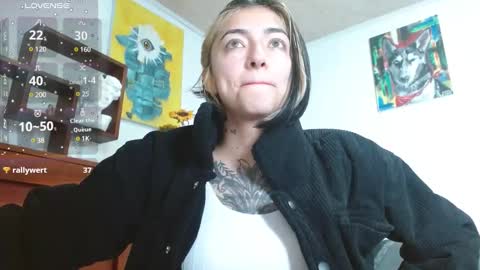 Snapshot of _zoebakers chatting on 02.19.25 Zoe online show from 02.19.25