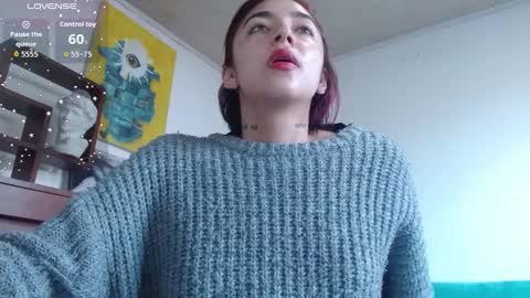 Snapshot of _zoebakers chatting on 09.17.25 Zoe online show from 09.17.25