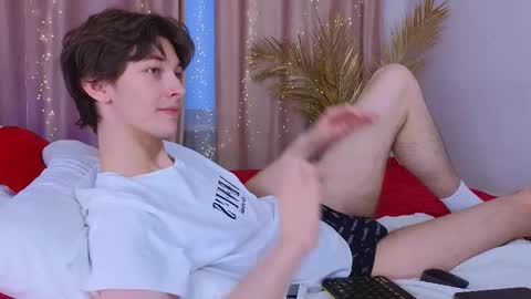 Snapshot of a11ice chatting on 11.23.25 Denis online show from 11.23.25