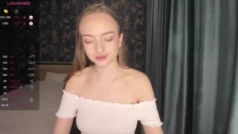 Adelina online show from 03.09.25