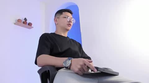 alejo online show from 02.26.25