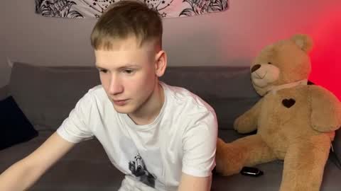 Kris Michael online show from 04.01.26