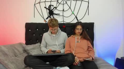 A Sexy Couple online show from 10.08.25