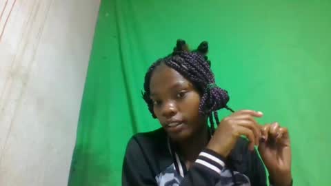 aadienne online show from 05.12.26