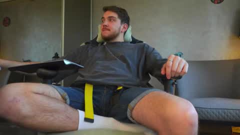 Alex online show from 10.04.25