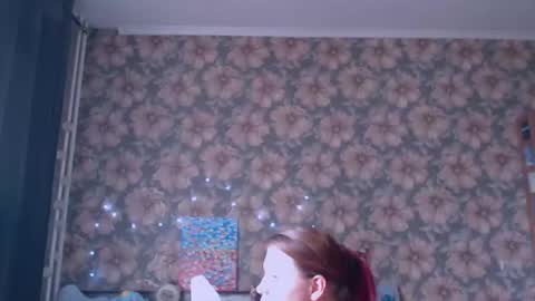 Snapshot of aalicebubble chatting on 08.04.26 Alice online show from 08.04.26