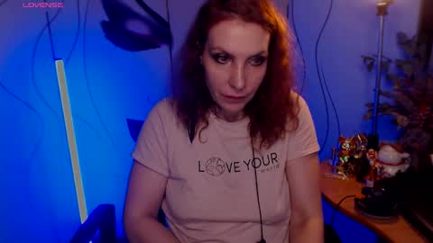 Katie online show from 12.17.25