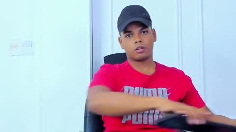 aaron_9827 online show from 01.26.25