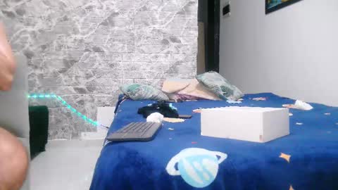 Aaron kwok online show from 02.15.25