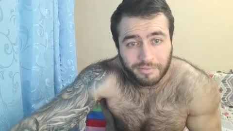 Snapshot of aaron_royal chatting on 12.25.24 Davin tayl online show from 12.25.24
