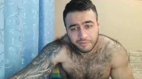 Snapshot of aaron_royal chatting on 01.27.25 Davin tayl online show from 01.27.25