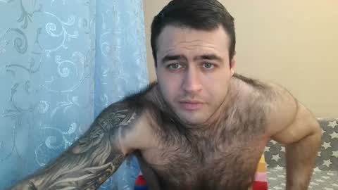 Snapshot of aaron_royal chatting on 02.11.25 Davin tayl online show from 02.11.25