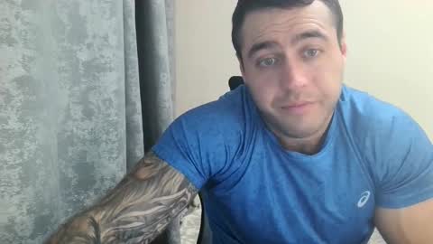Snapshot of aaron_royal chatting on 09.15.25 Davin tayl online show from 09.15.25