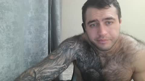 Snapshot of aaron_royal chatting on 09.27.25 Davin tayl online show from 09.27.25