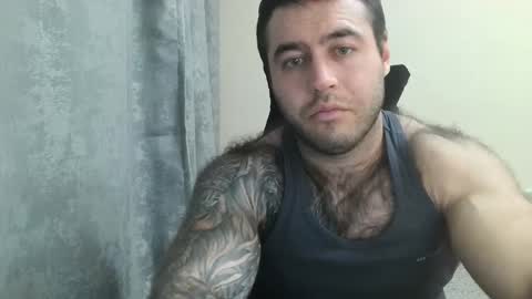 Snapshot of aaron_royal chatting on 09.30.25 Davin tayl online show from 09.30.25