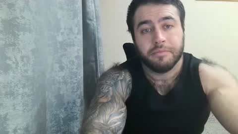 Snapshot of aaron_royal chatting on 10.15.25 Davin tayl online show from 10.15.25