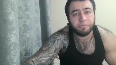 Snapshot of aaron_royal chatting on 10.21.25 Davin tayl online show from 10.21.25