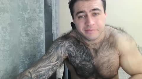 Snapshot of aaron_royal chatting on 11.19.25 Davin tayl online show from 11.19.25