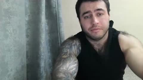Snapshot of aaron_royal chatting on 12.01.25 Davin tayl online show from 12.01.25