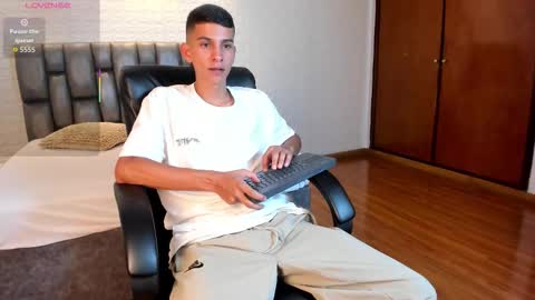 Aaron online show from 03.20.26