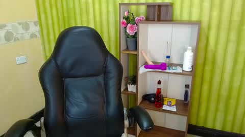 im NiallDun online show from 01.12.25