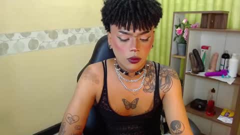 im NiallDun online show from 02.26.25