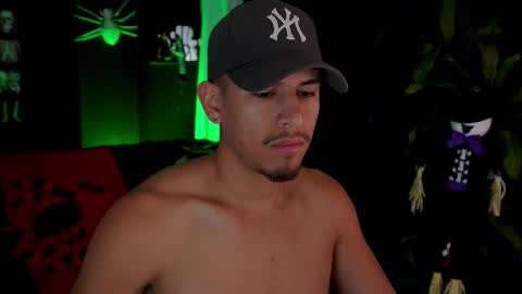 AARON  online show from 10.20.25