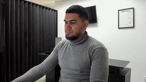 Snapshot of aaronhunter__ chatting on 02.28.26 ig aaron hunter123 online show from 02.28.26