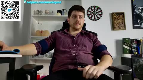 Snapshot of aaronlegend chatting on 01.18.26 Aaron online show from 01.18.26