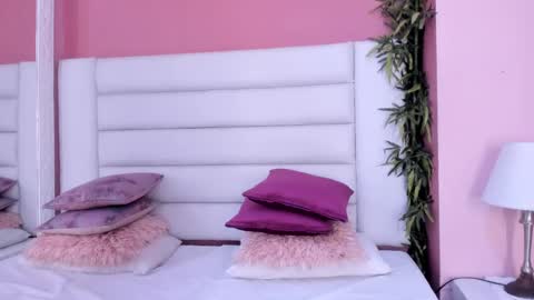 abbey_walker online show from 03.02.25