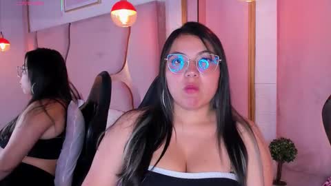 abbiejones_ online show from 11.18.25