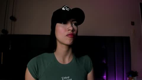 Abbie Joness online show from 04.17.26