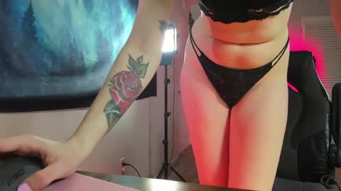 Snapshot of abbiemorganxx chatting on 09.26.25 Abbie Morgan online show from 09.26.25