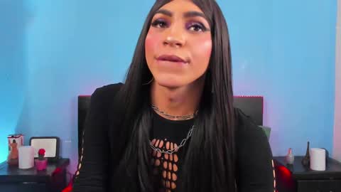 Abbigail Fuster  online show from 12.22.24