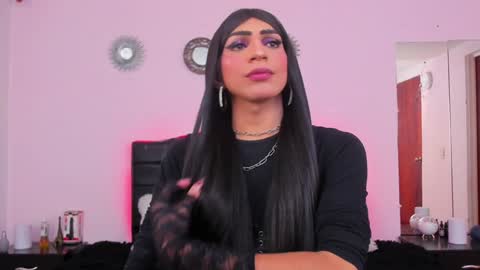 Abbigail Fuster  online show from 01.27.25