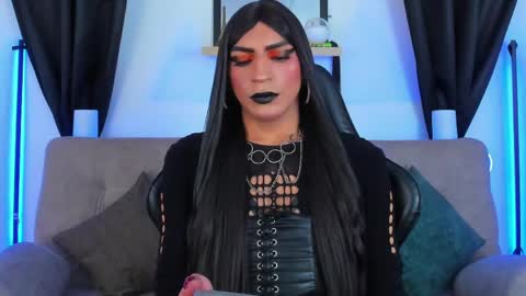 Abbigail Fuster  online show from 05.22.26