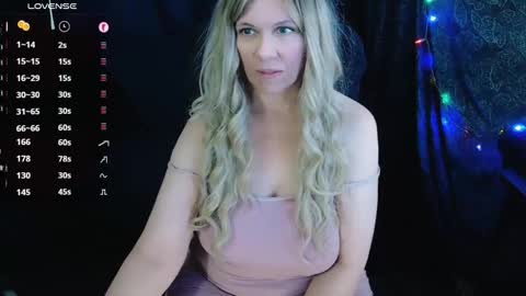 AbbiNatural online show from 11.17.25