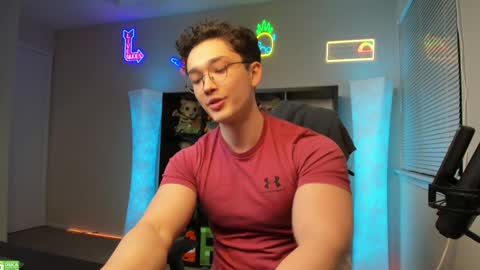 Snapshot of abbuddy920236 chatting on 12.10.24 buddy online show from 12.10.24