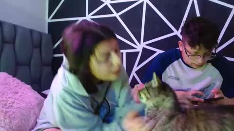 Abby y Crhiss  online show from 02.23.25