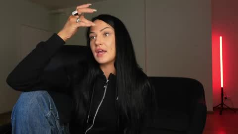 ABBY LAKER online show from 04.18.26