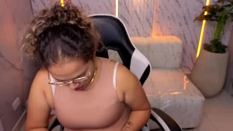 abby_russo_tx online show from 05.06.26