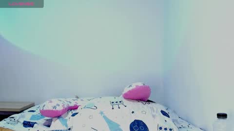 Abby Saenz online show from 01.12.25