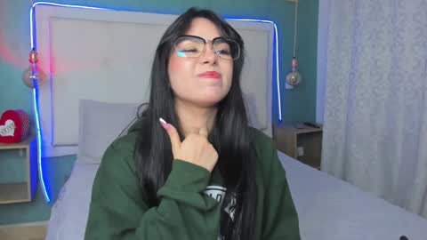 Abby Dixon  online show from 02.05.25