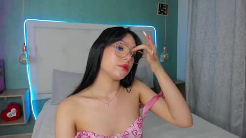 Abby Dixon  online show from 02.07.25