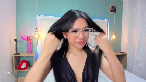 Abby Dixon  online show from 03.02.25