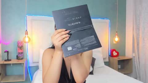 Abby Dixon  online show from 12.02.25