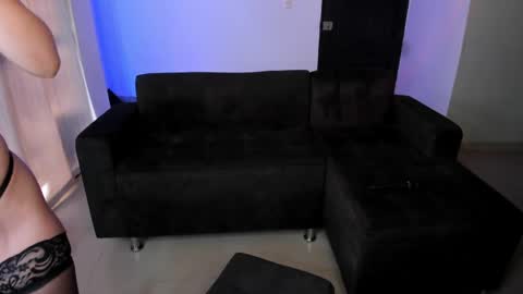 Abby Dixon  online show from 06.06.26