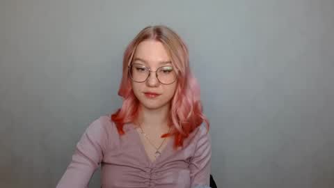 Snapshot of abbymoore__ chatting on 12.05.24 Abby Lovense is active online show from 12.05.24