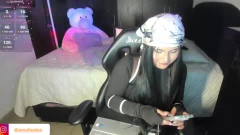 Snapshot of abbyxlee chatting on 03.11.25 online show from 03.11.25