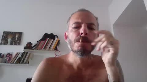 Snapshot of abcfucknlove chatting on 12.17.24 hotmansolo online show from 12.17.24